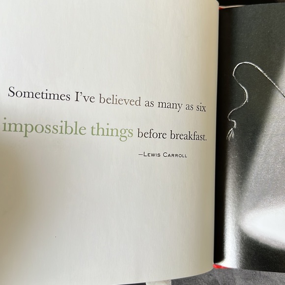 NWT Dream Big Olivia by Ian Falconer Hard back book with dust cover - Picture 8 of 14